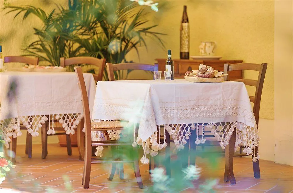 Hotel Petri Marini أغلينتو